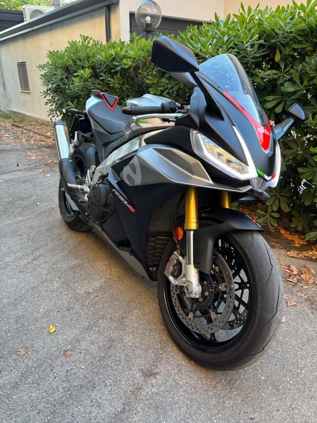 Aprilia RSV4 1100 (2021 - 24) (5)