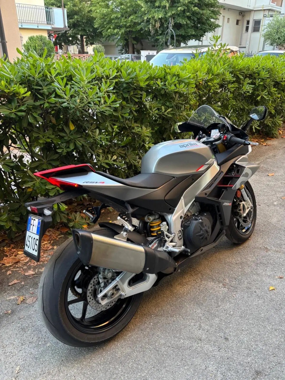 Aprilia RSV4 1100 (2021 - 24) (6)