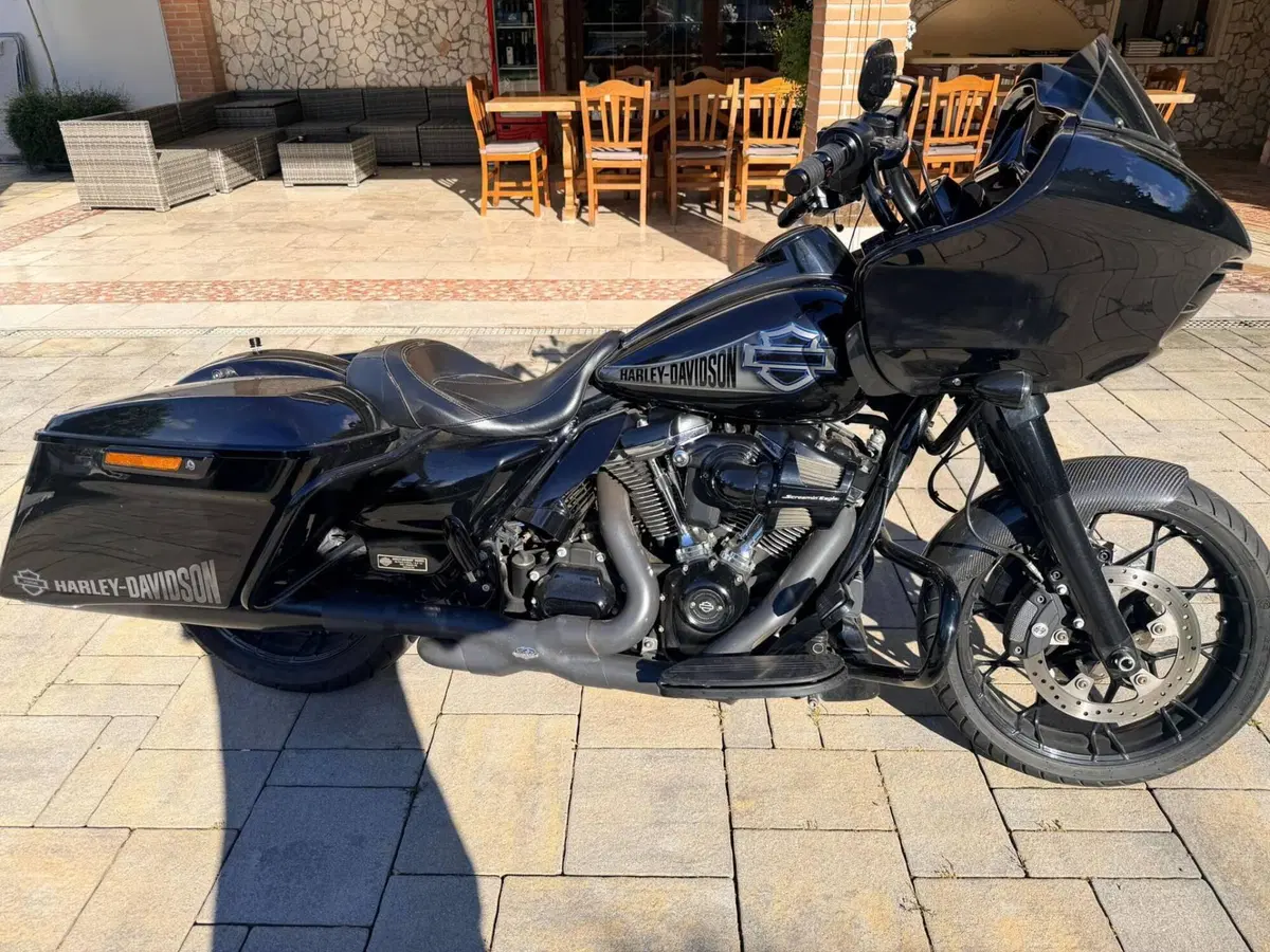 Harley-Davidson Road Glide Special (2021 - 23) (2)