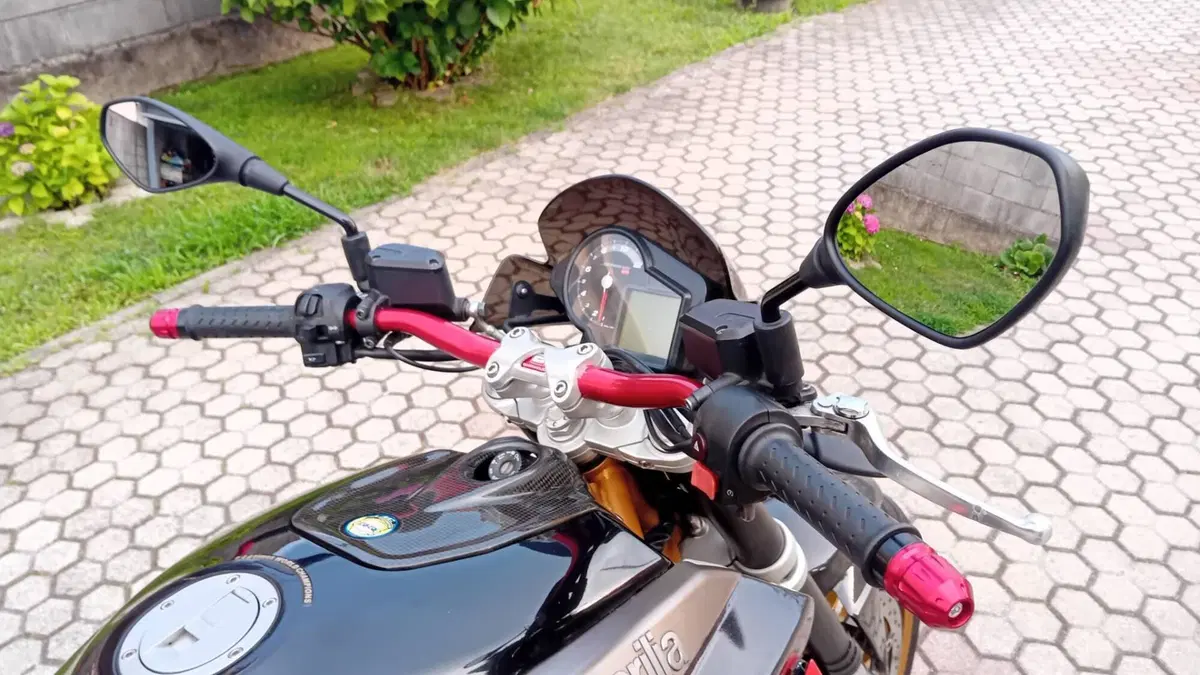 Aprilia Shiver (2008 - 10) (8)