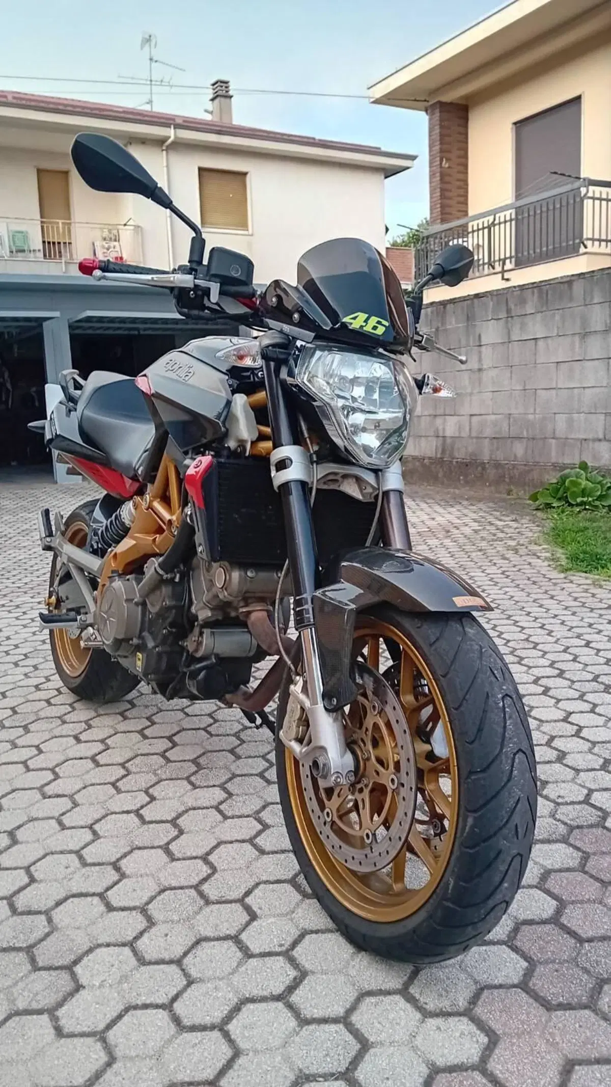 Aprilia Shiver (2008 - 10) (4)