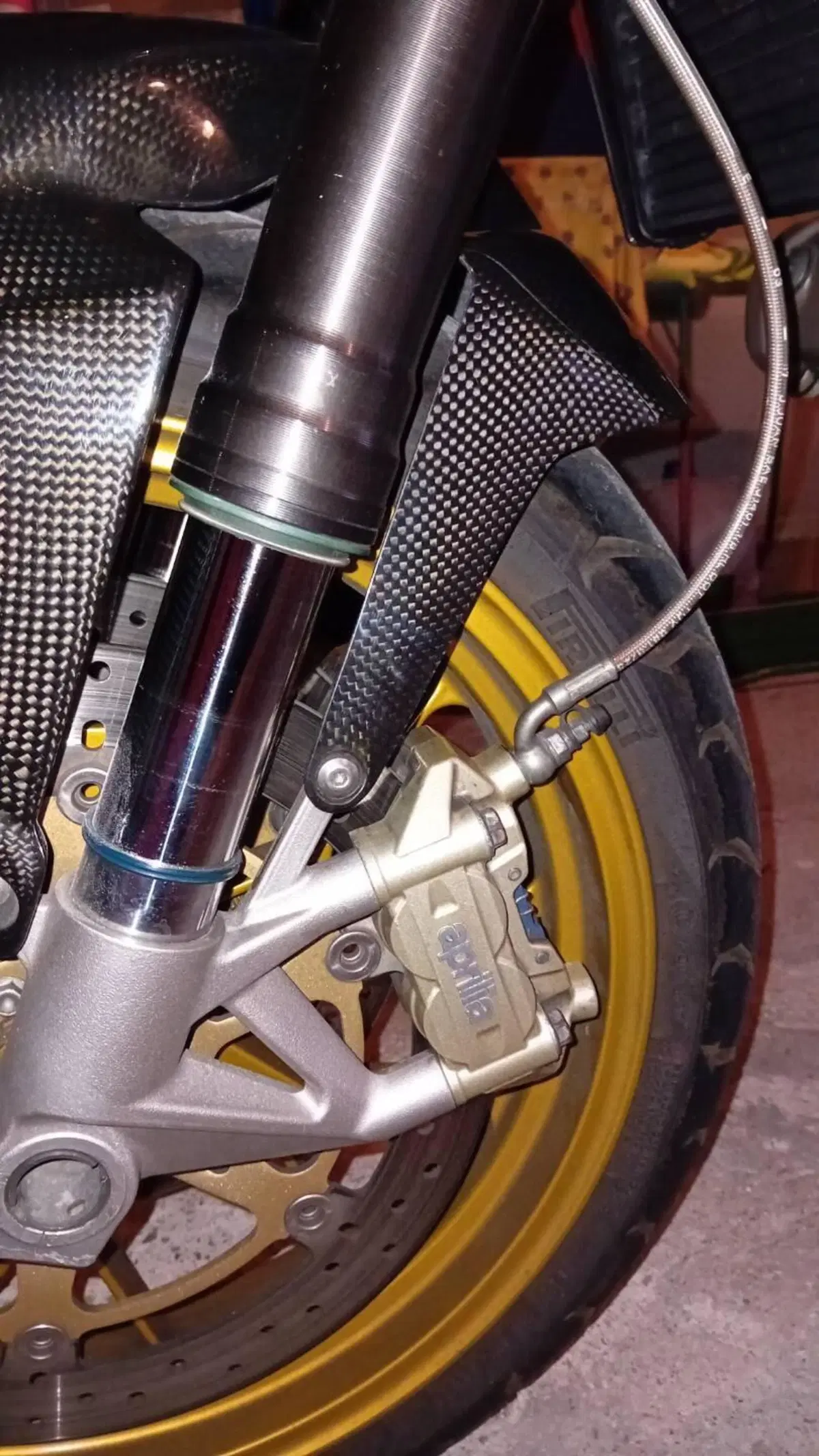 Aprilia Shiver (2008 - 10) (14)