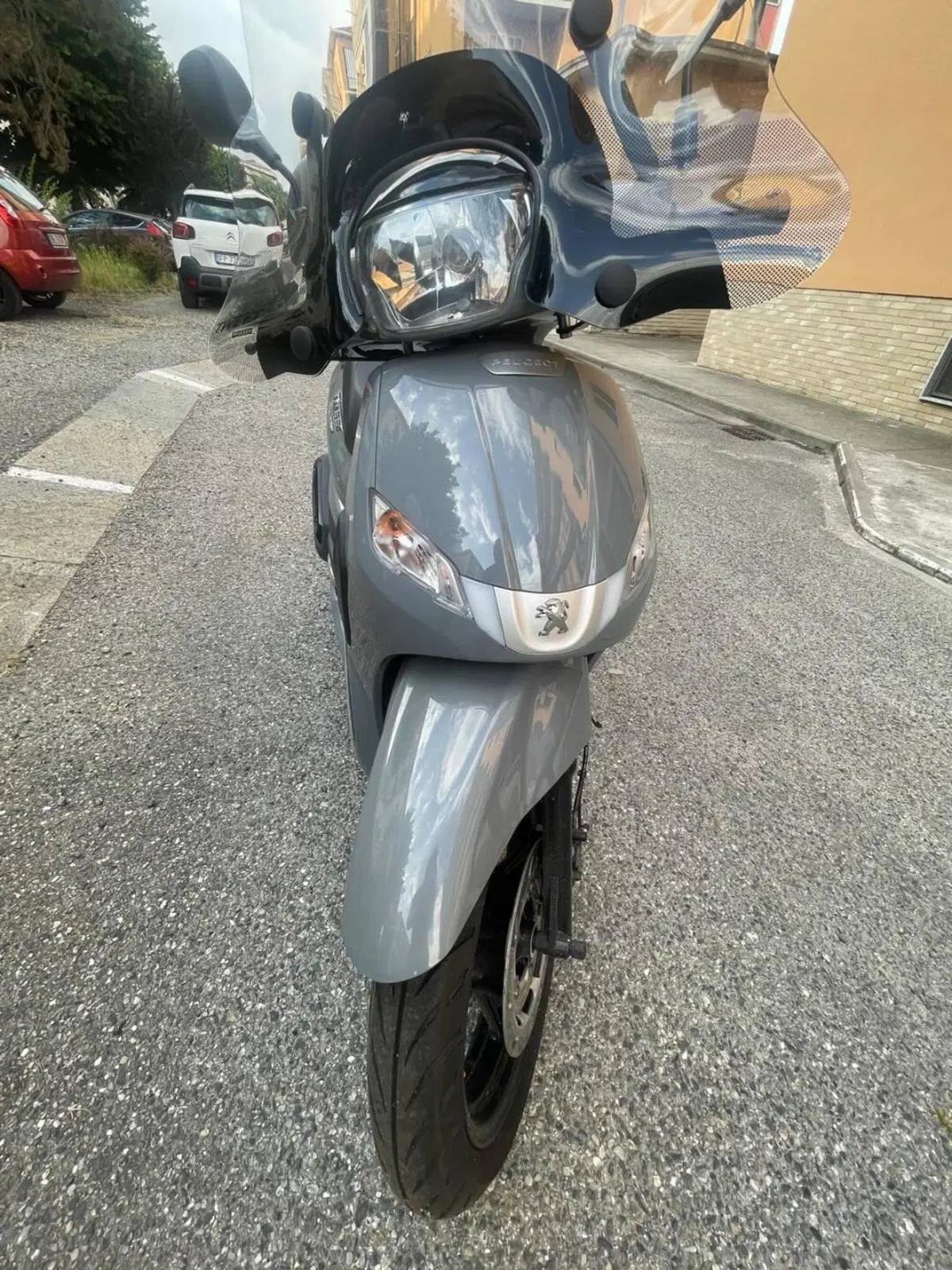 Peugeot Tweet 125 FL GT ABS (2024) (4)