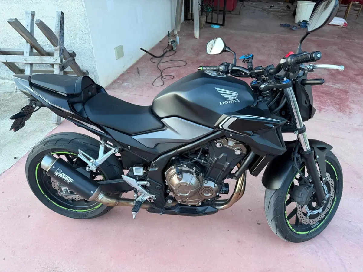 Honda CB 500 F (2021) (11)