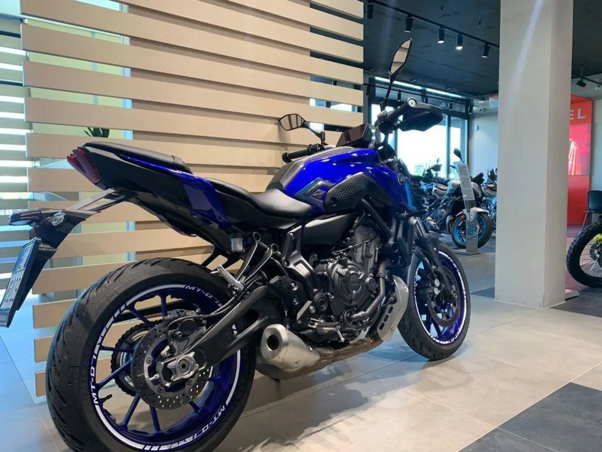 Yamaha MT-07 (2021 - 24) (6)