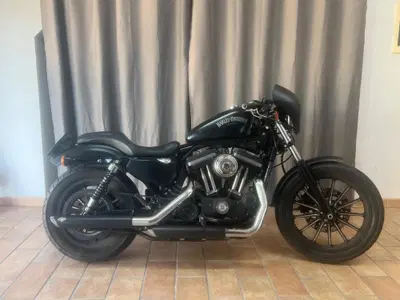 Harley-Davidson 883 Iron (2014 - 16) - XL 883N usata