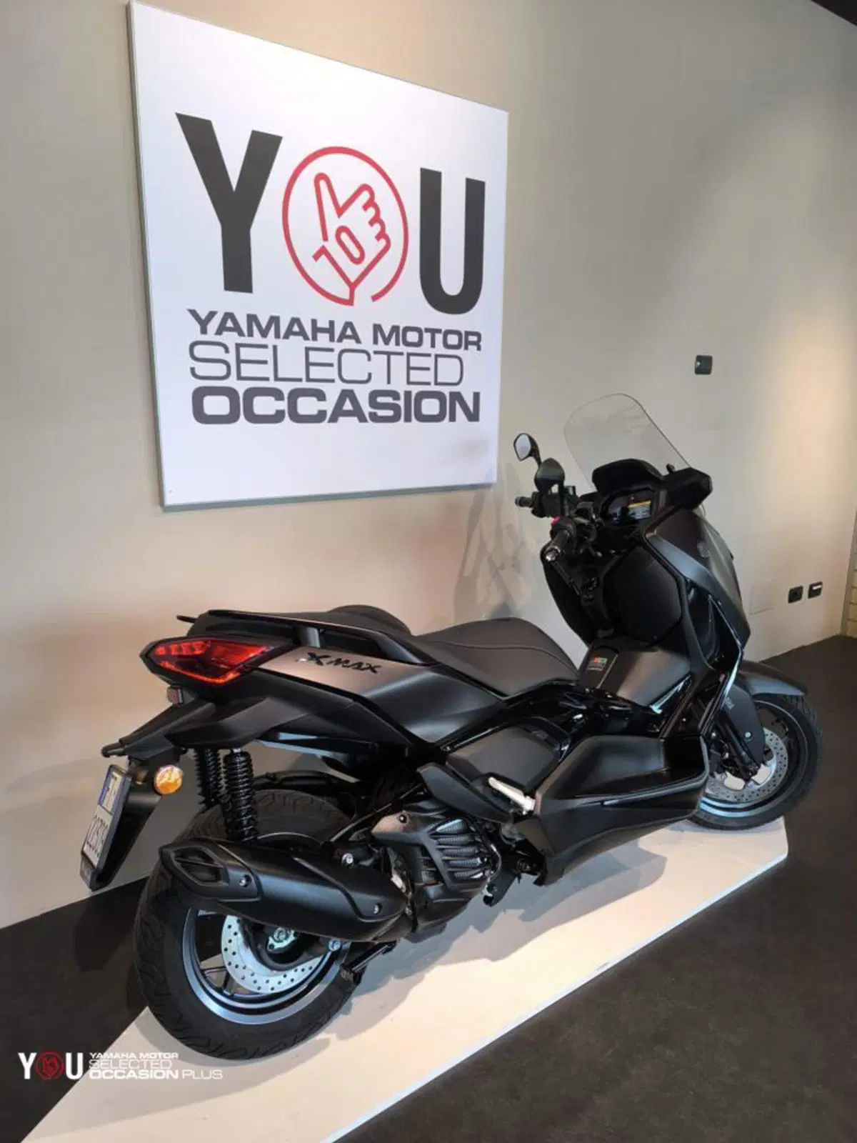 Yamaha X-Max 125 Tech Max (2025 - 26) (2)