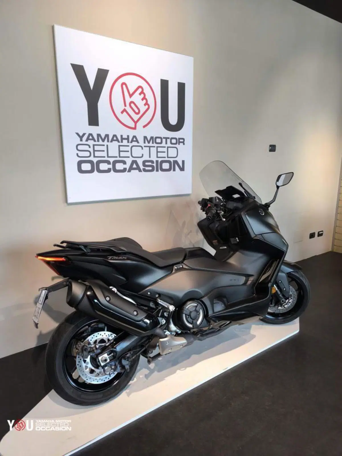 Yamaha T-Max 560 (2022 - 24) (3)