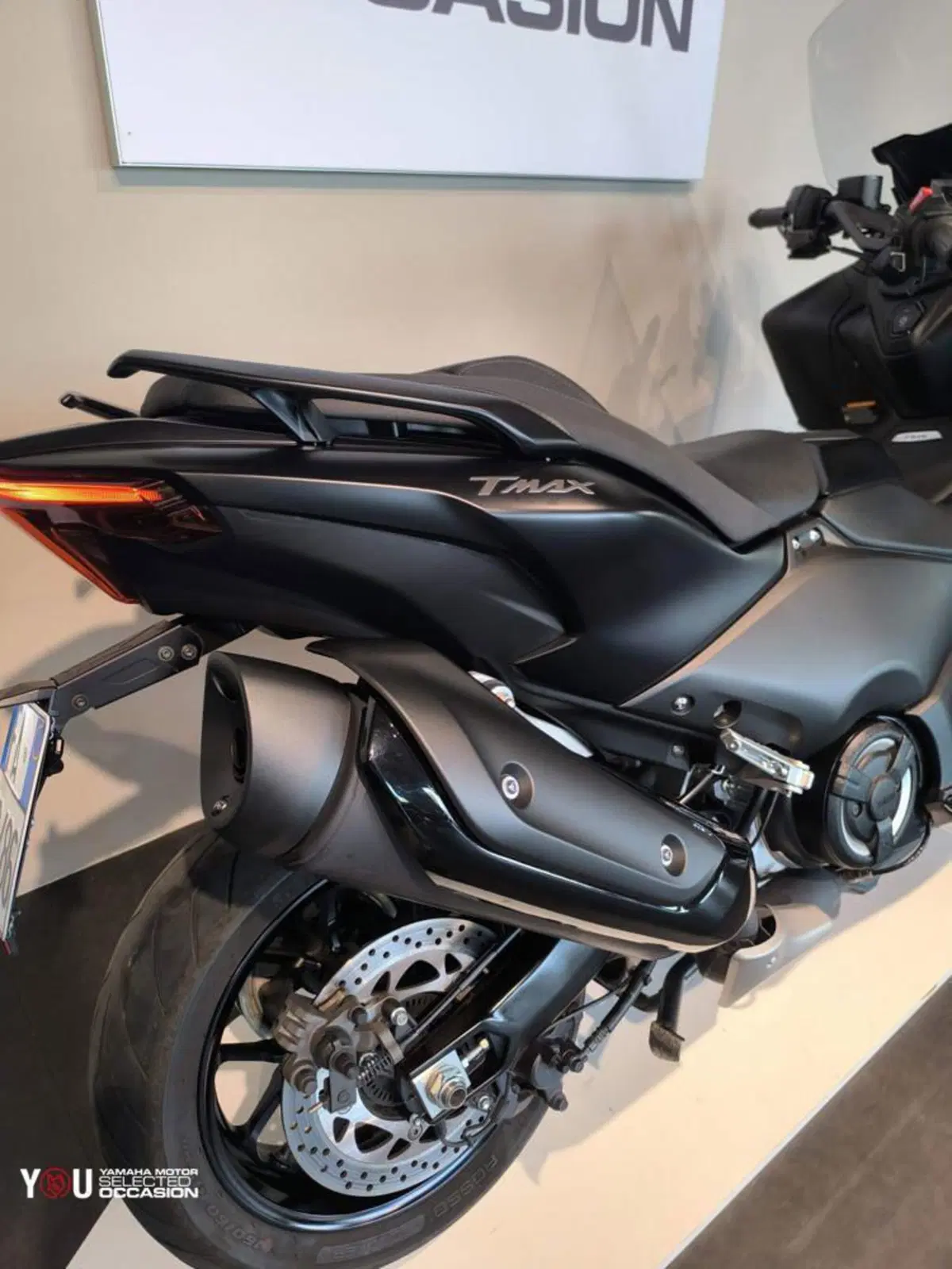 Yamaha T-Max 560 (2022 - 24) (6)