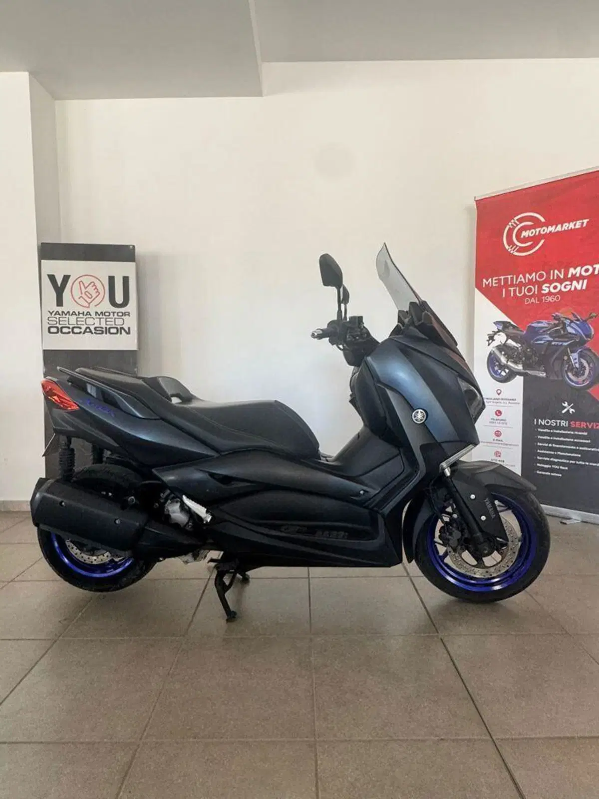 Yamaha X-Max 300 (2021 - 24) (3)
