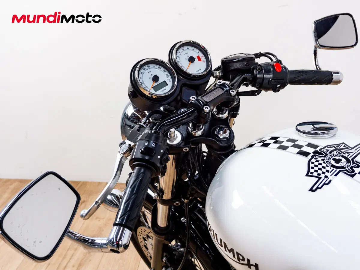 Triumph Thruxton 900 ACE (2014 - 15) (10)