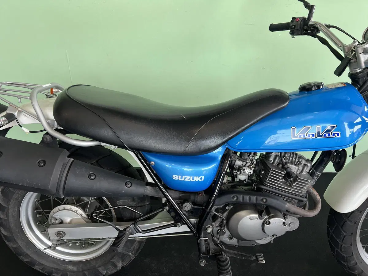 Suzuki Van Van RV 125 (2003 - 06) (9)