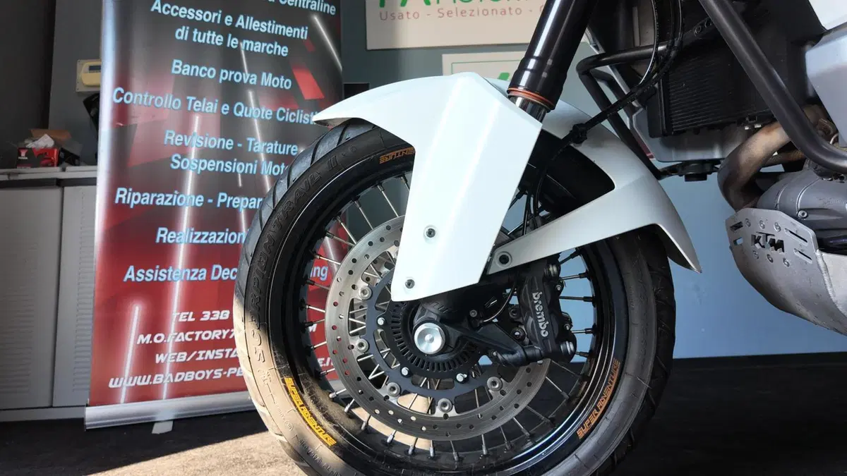 KTM 1290 Super Adventure (2015 - 16) (12)