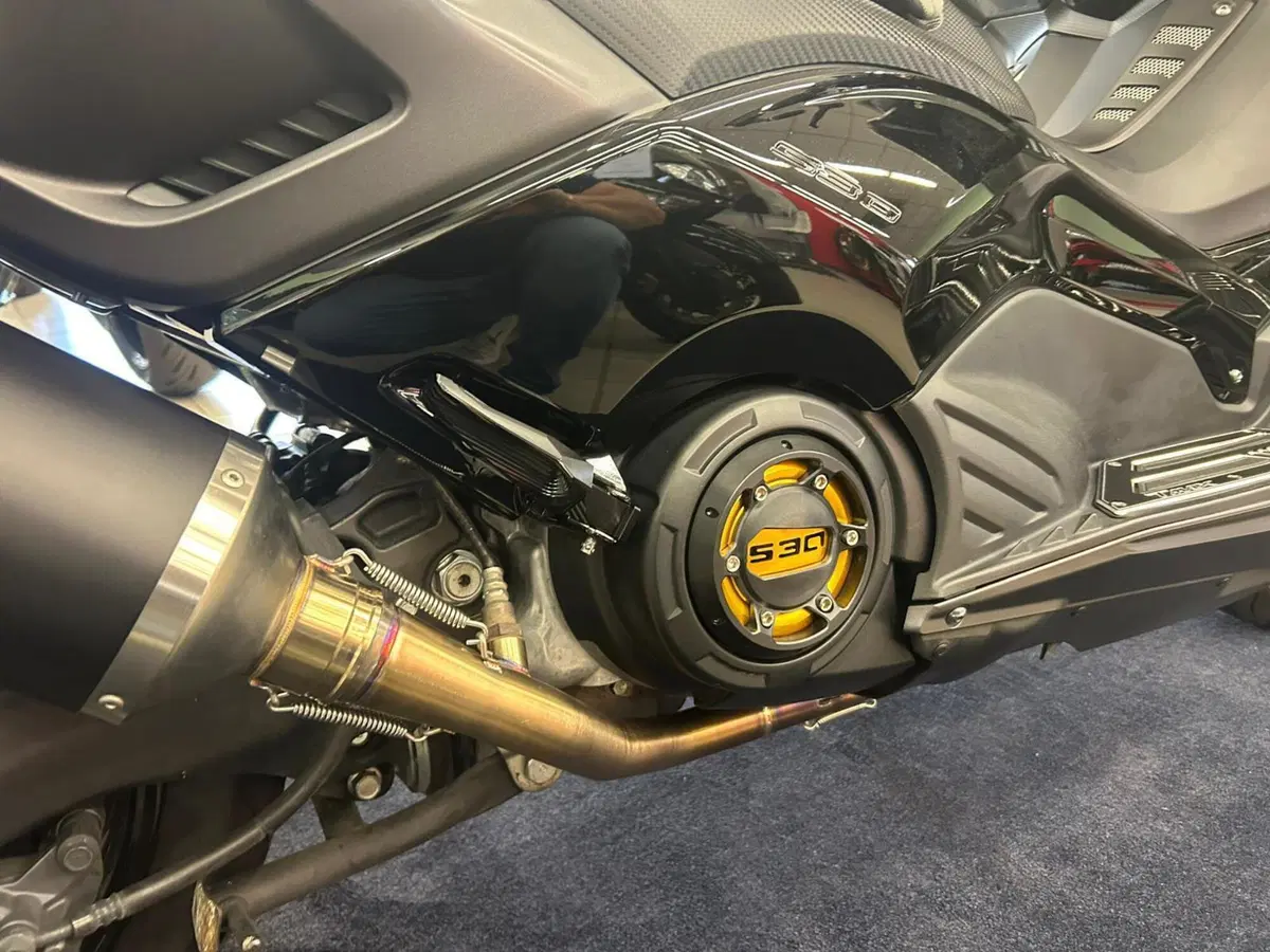 Yamaha T-Max 530 (2012 - 14) (3)