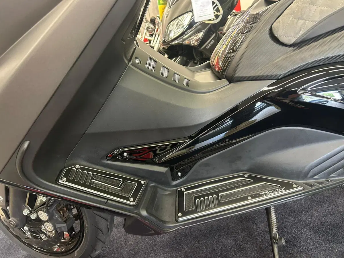 Yamaha T-Max 530 (2012 - 14) (5)