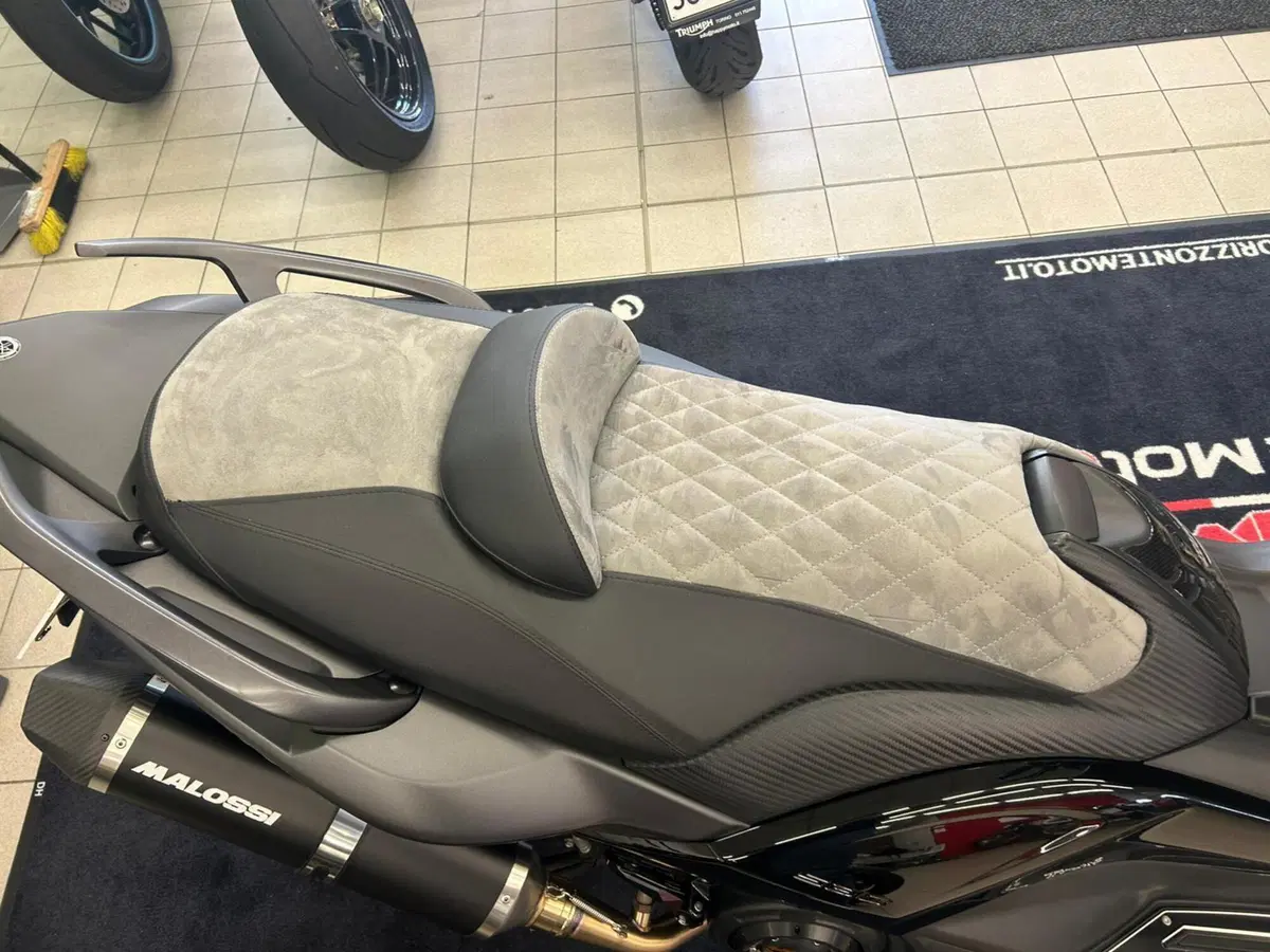 Yamaha T-Max 530 (2012 - 14) (8)