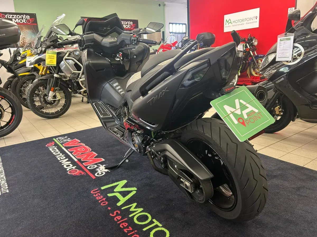 Yamaha T-Max 530 (2012 - 14) (9)