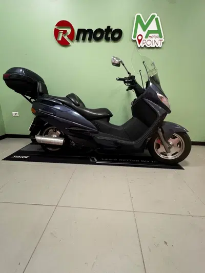 Suzuki Burgman AN 250 (1998 - 01) usata