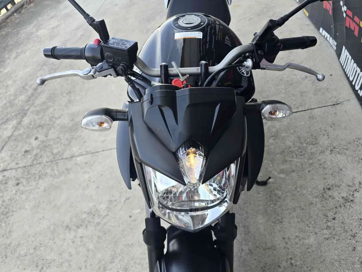 Yamaha XJ6 (2008 - 15) (16)