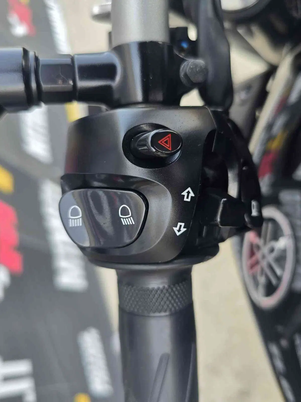 Yamaha XJ6 (2008 - 15) (17)