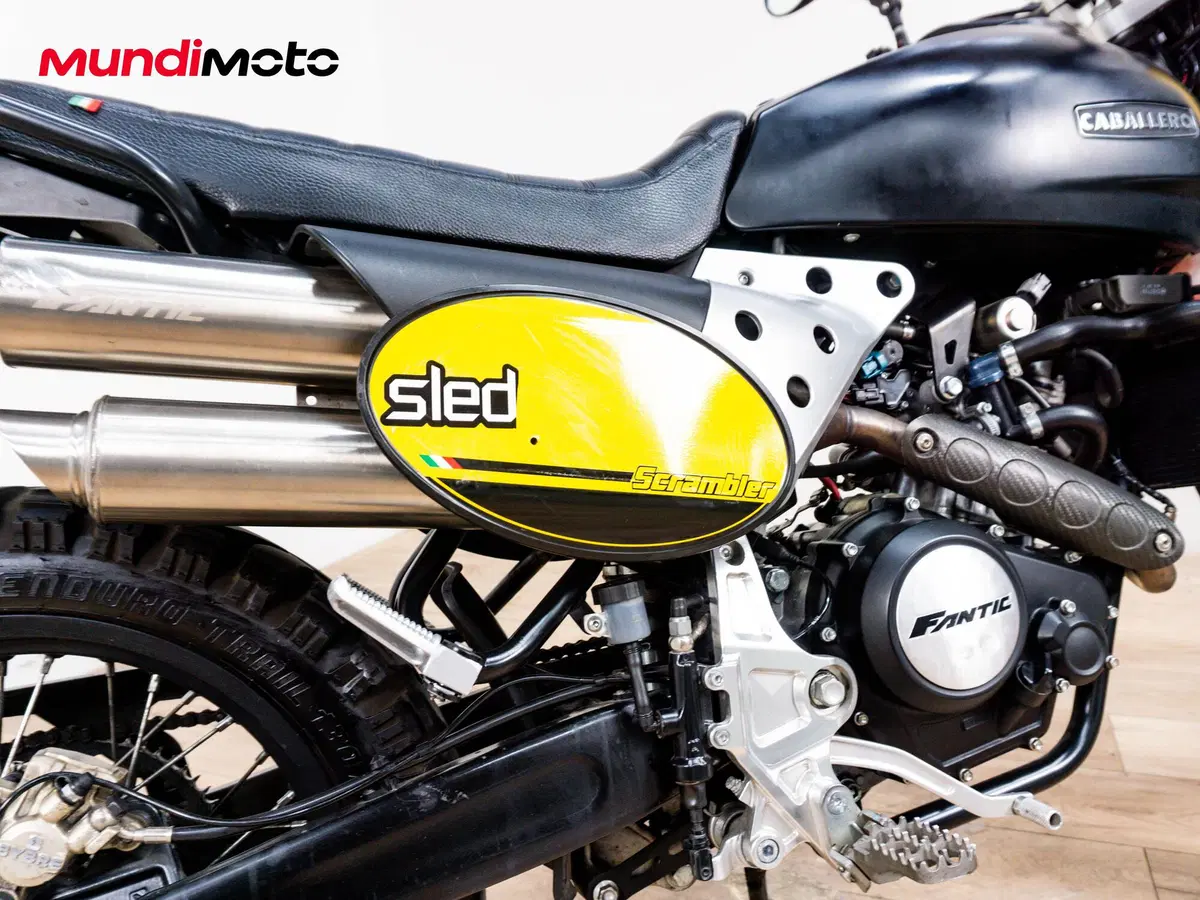 Fantic Motor Caballero 125 Scrambler (2024) (4)