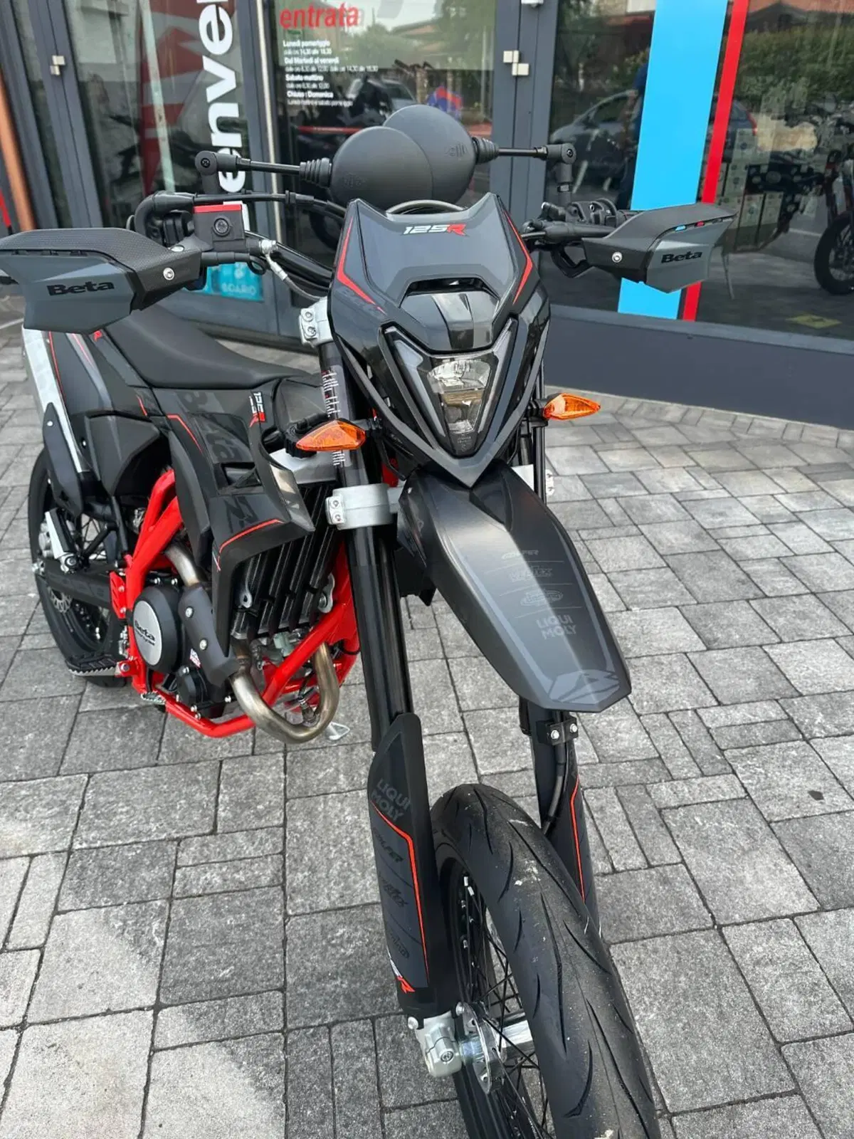 Betamotor RR 125 4T Motard R (2025 - 26) (3)