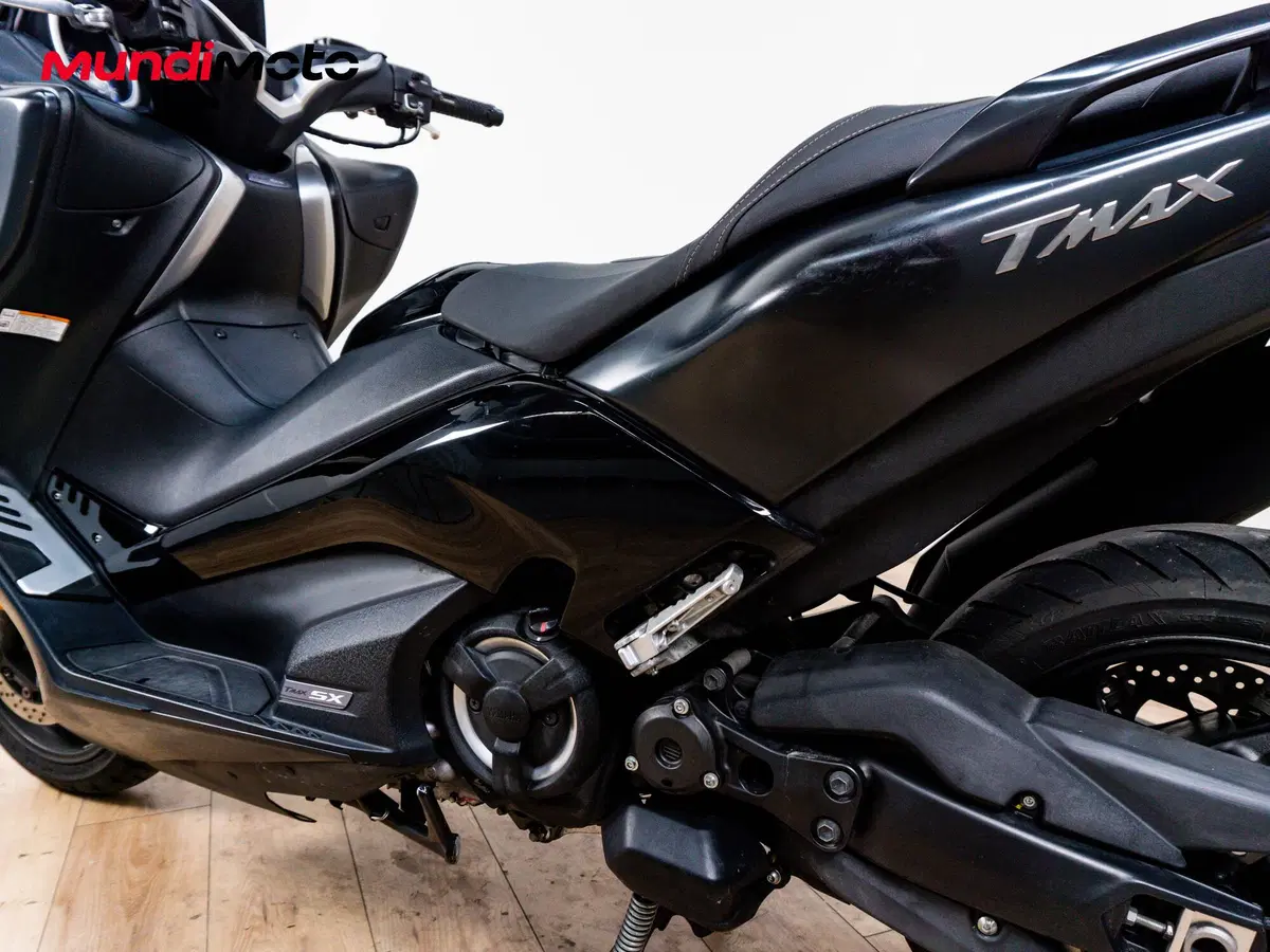 Yamaha T-Max 530 SX (2017 - 19) (9)