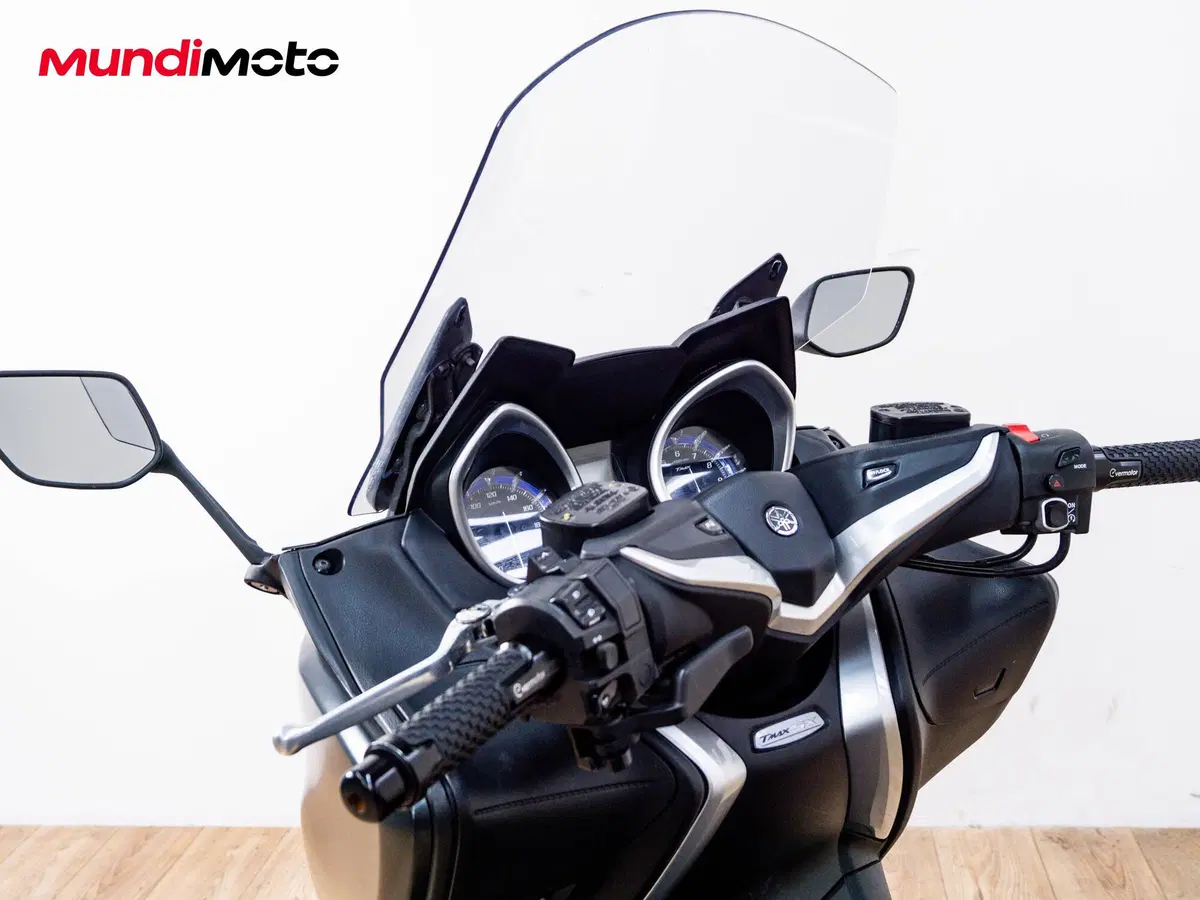 Yamaha T-Max 530 SX (2017 - 19) (10)