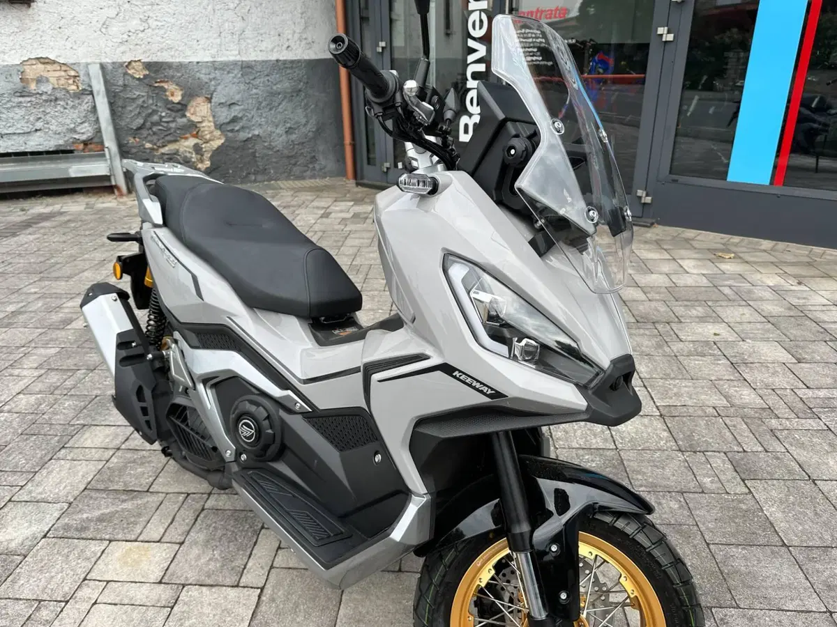 Keeway Motor XDV 125 EVO PRO (2025 - 26) (2)