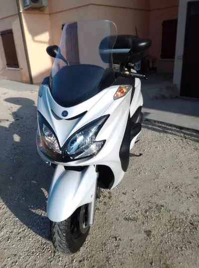 Yamaha Majesty 400 (2009 - 14) usata