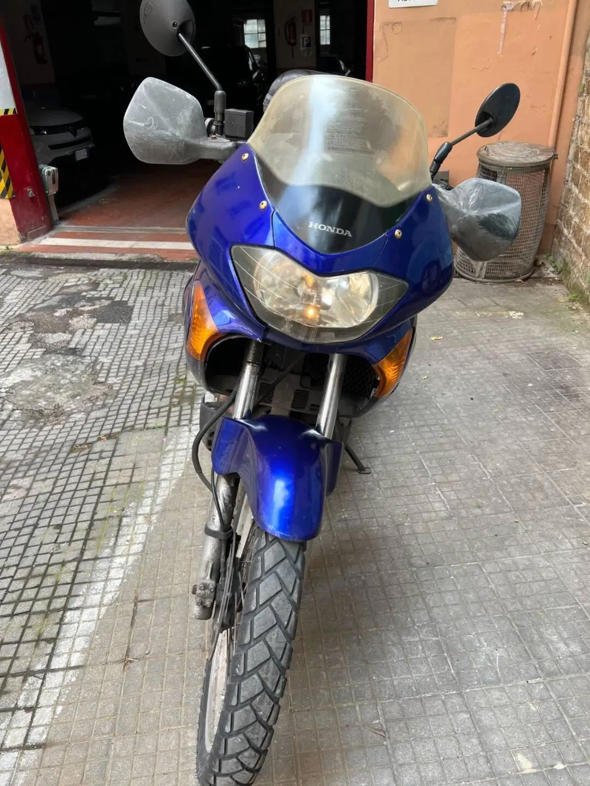 Honda Transalp XL 650V (2000 - 04) (3)