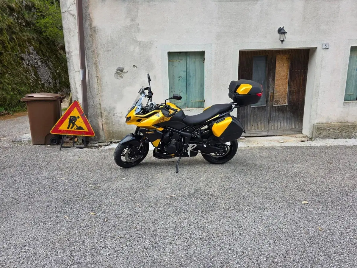 Triumph Tiger Sport 800 (2025 - 26) (2)