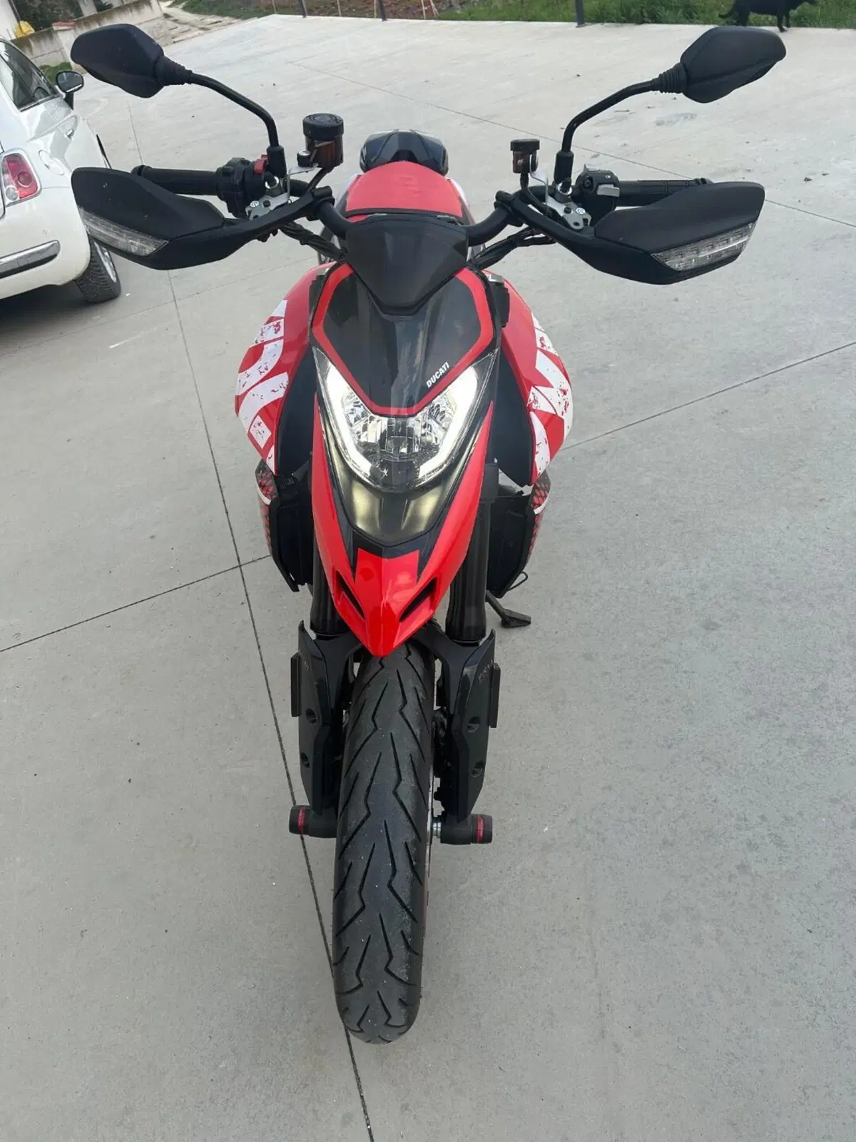 Ducati Hypermotard 950 RVE (2022 - 25) (3)