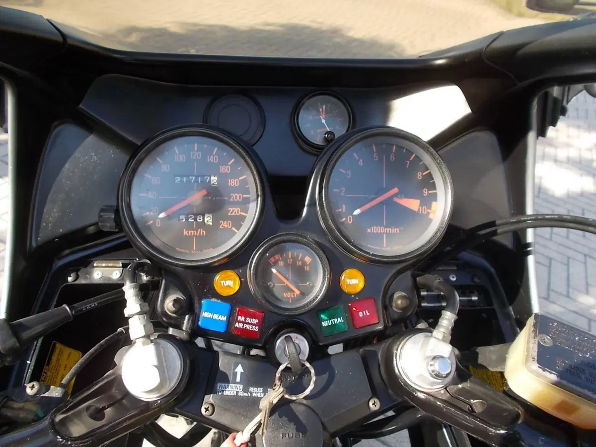 Honda CBX 1000 C (1980 - 82) (3)