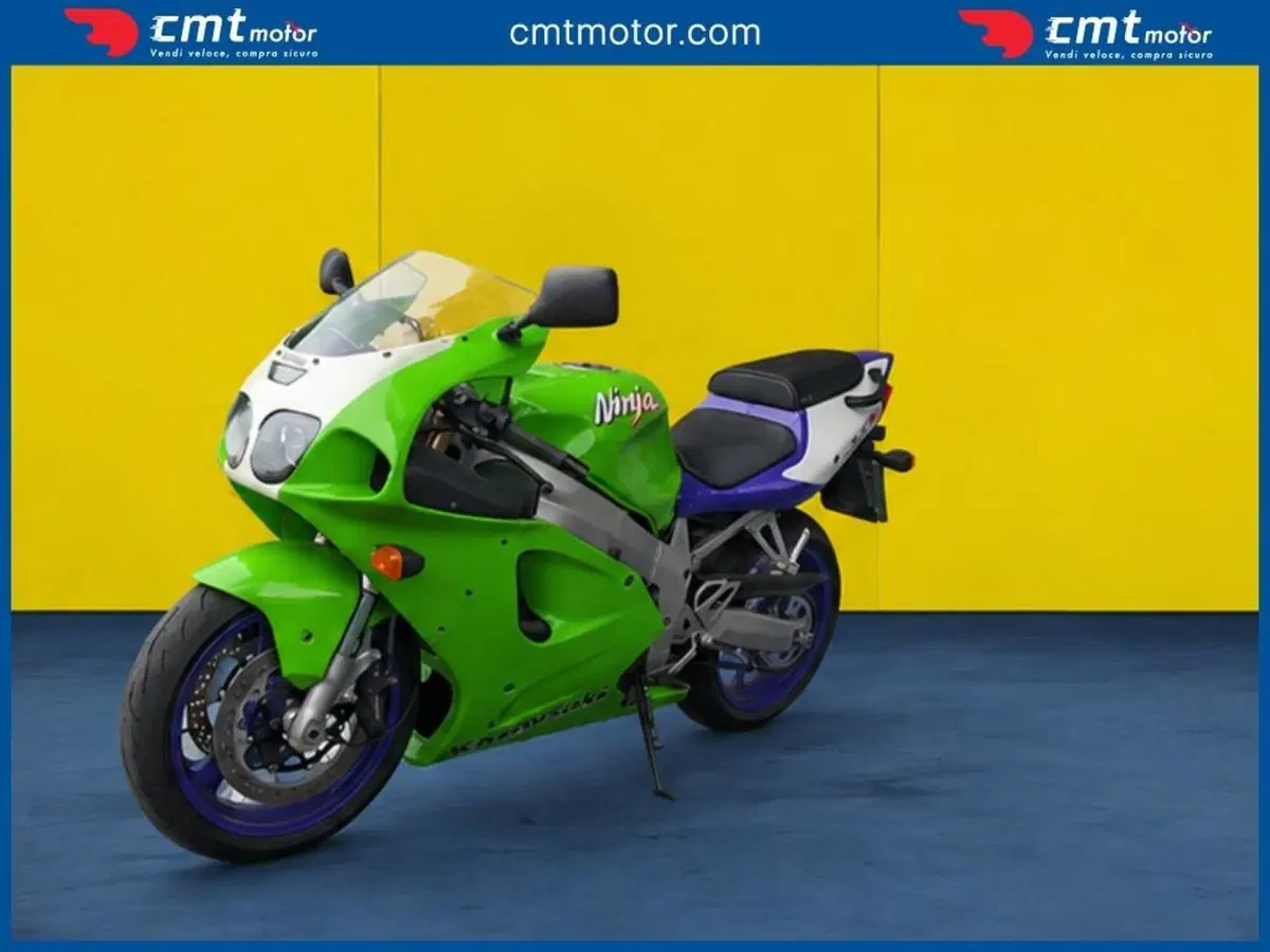 Kawasaki Ninja 750 ZX-7R (1996 - 00) (2)