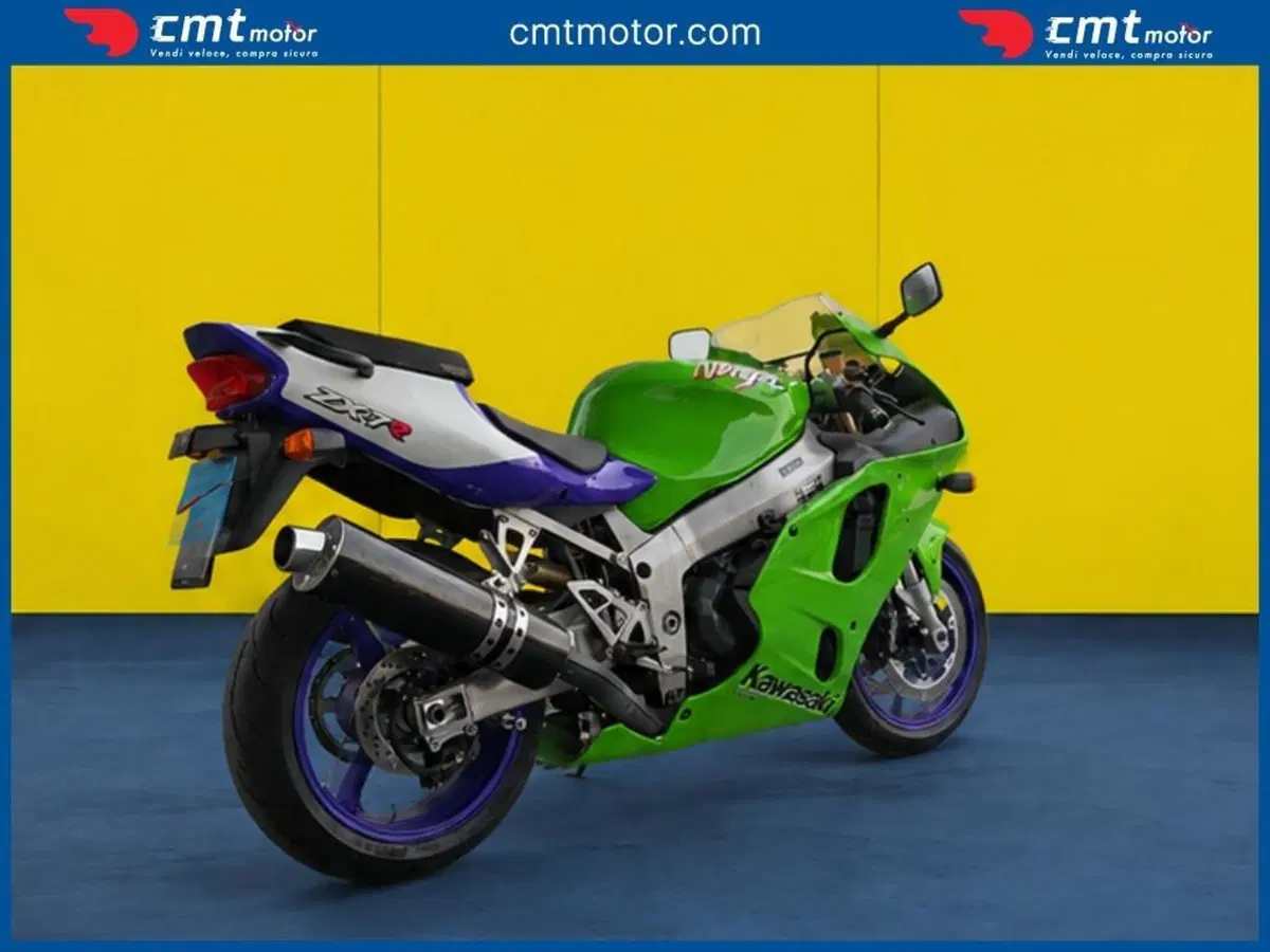 Kawasaki Ninja 750 ZX-7R (1996 - 00) (3)