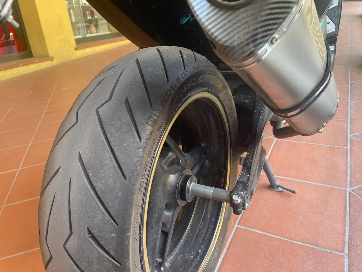 Yamaha T-Max 500 (2008 - 12) (5)