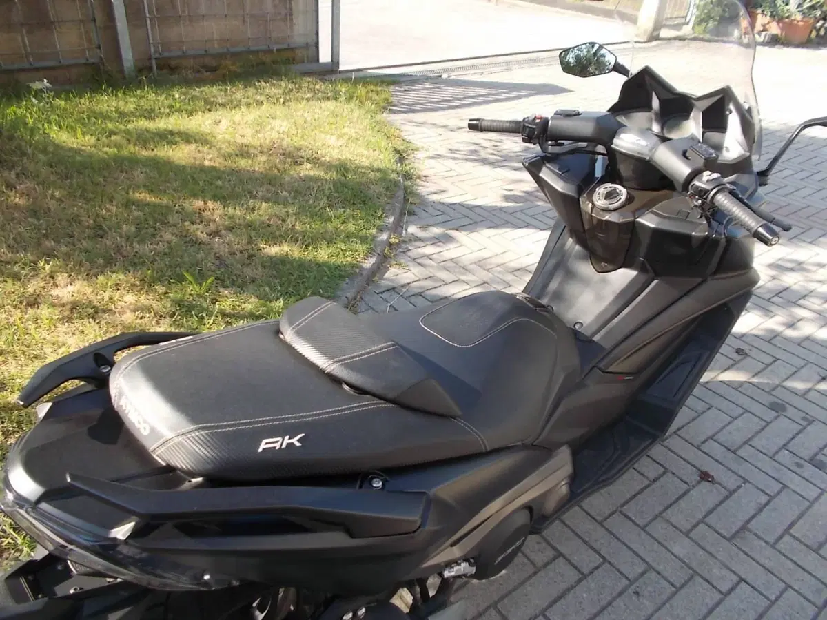Kymco AK 550 (2017 - 19) (4)