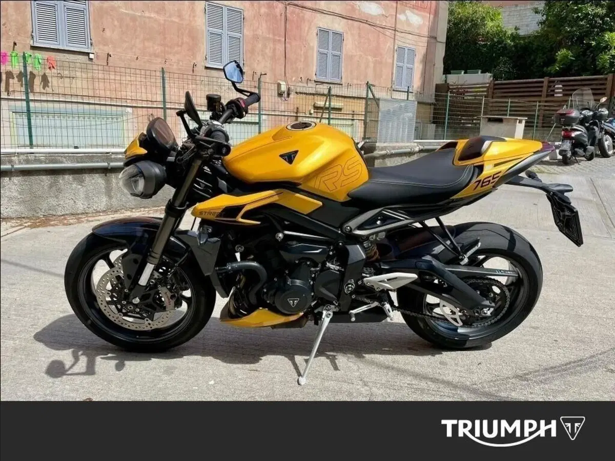 Triumph Street Triple 765 RS (2023 - 26) (2)