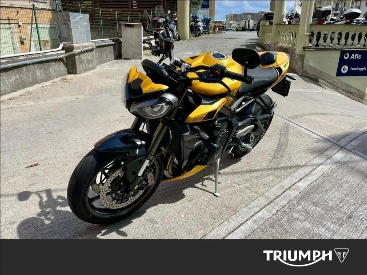 Triumph Street Triple 765 RS (2023 - 26) (4)