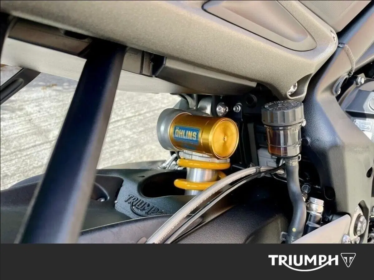 Triumph Street Triple 765 RS (2023 - 26) (8)