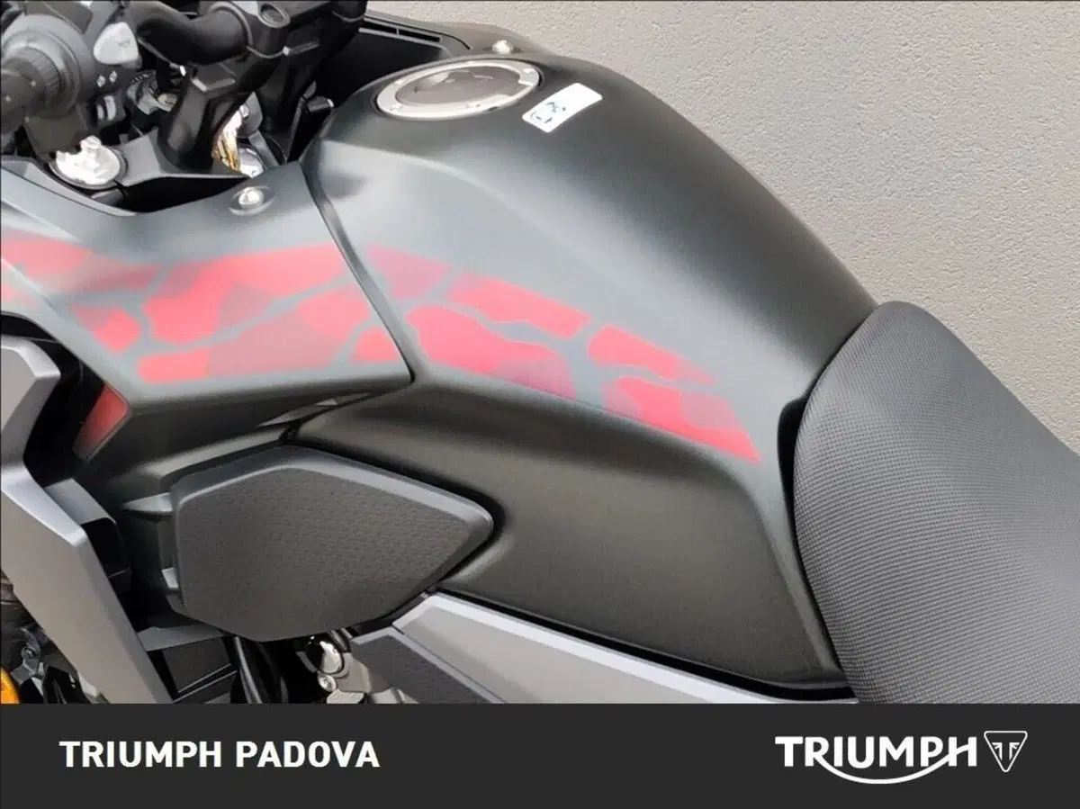 Honda CB 500 X (2021) (9)