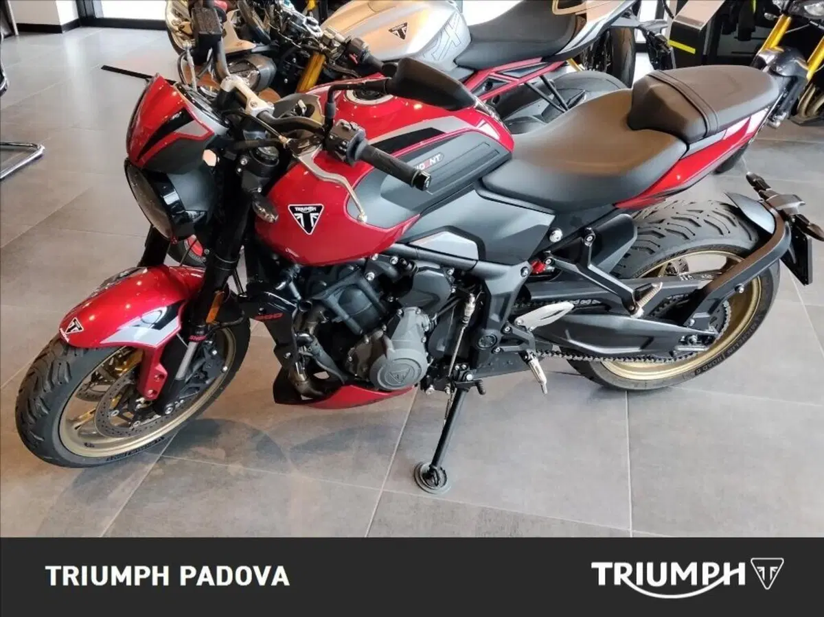 Triumph Trident 800 (2026)