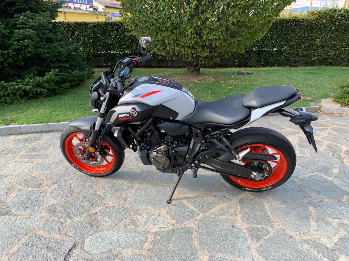 Yamaha MT-07 (2018 - 20) (6)