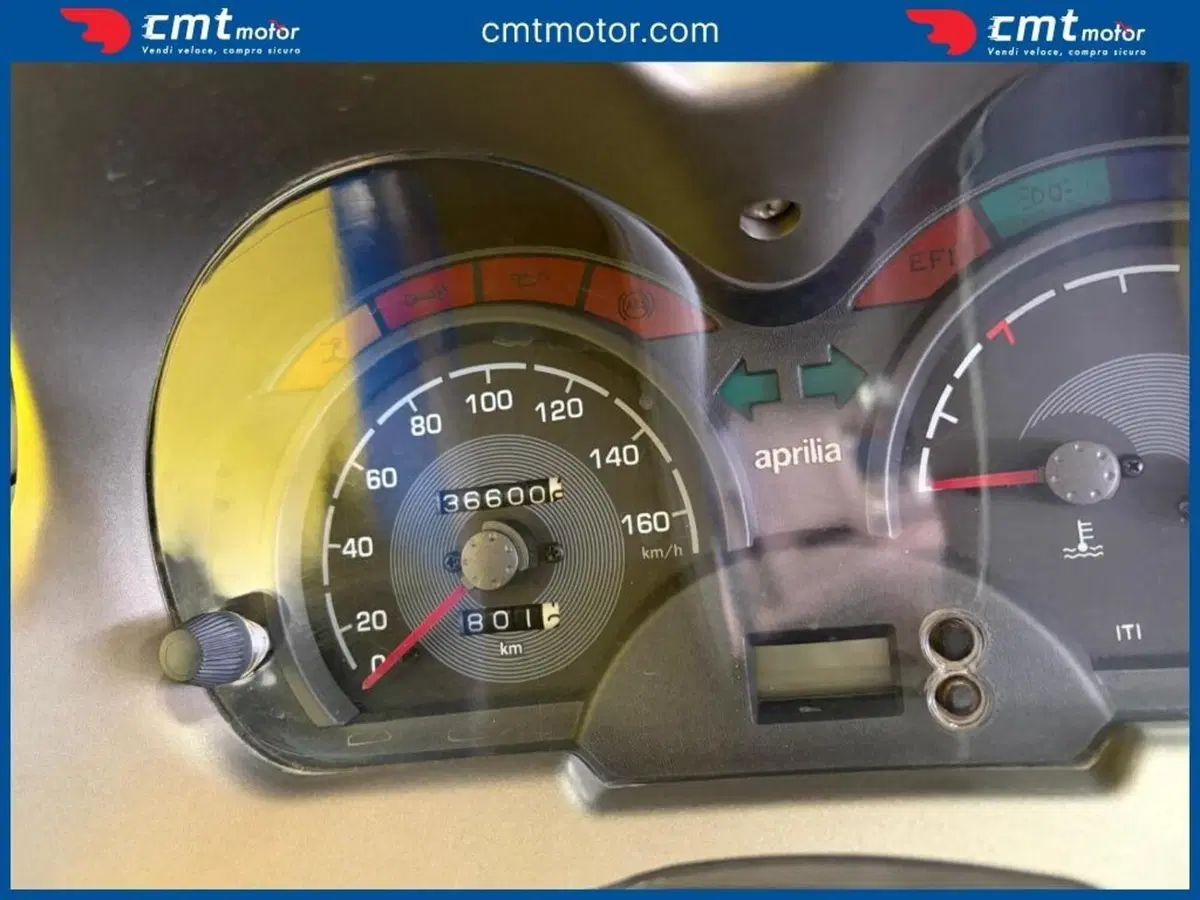 Aprilia Atlantic 200 (2002 - 04) (5)