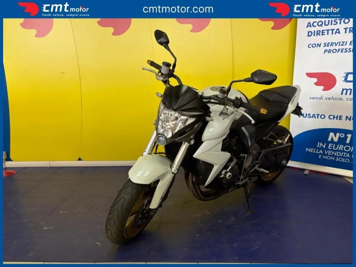 Honda CB 1000 R (2008 - 10) (2)