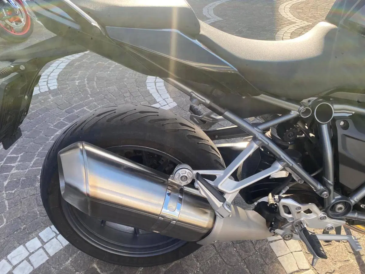 Bmw R 1200 R (2017 - 18) (5)