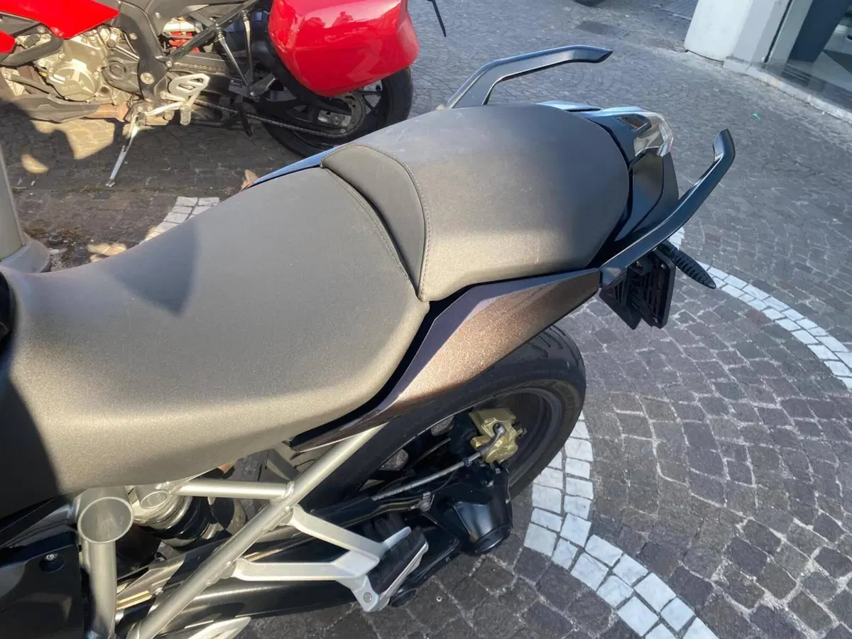 Bmw R 1200 R (2017 - 18) (6)