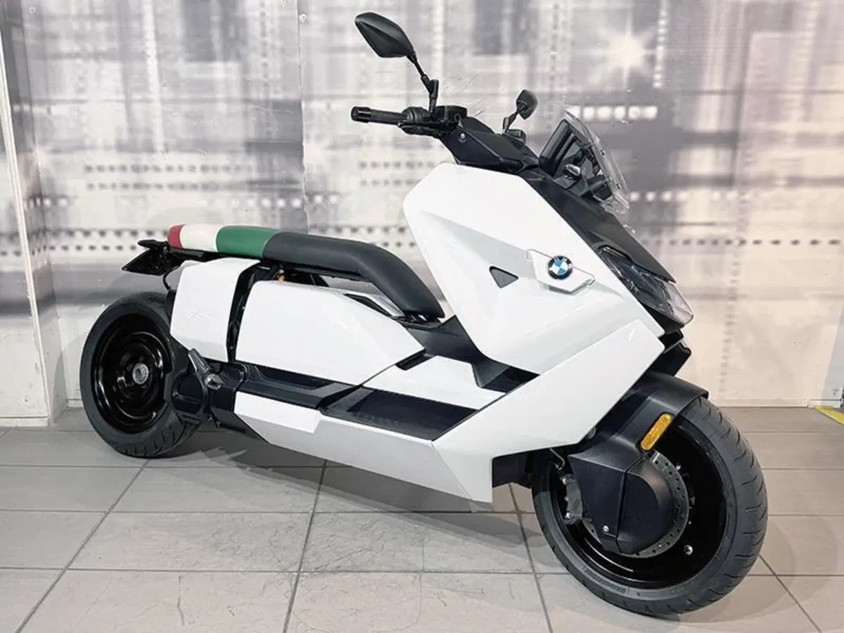 Bmw CE 04 (2021 - 25)