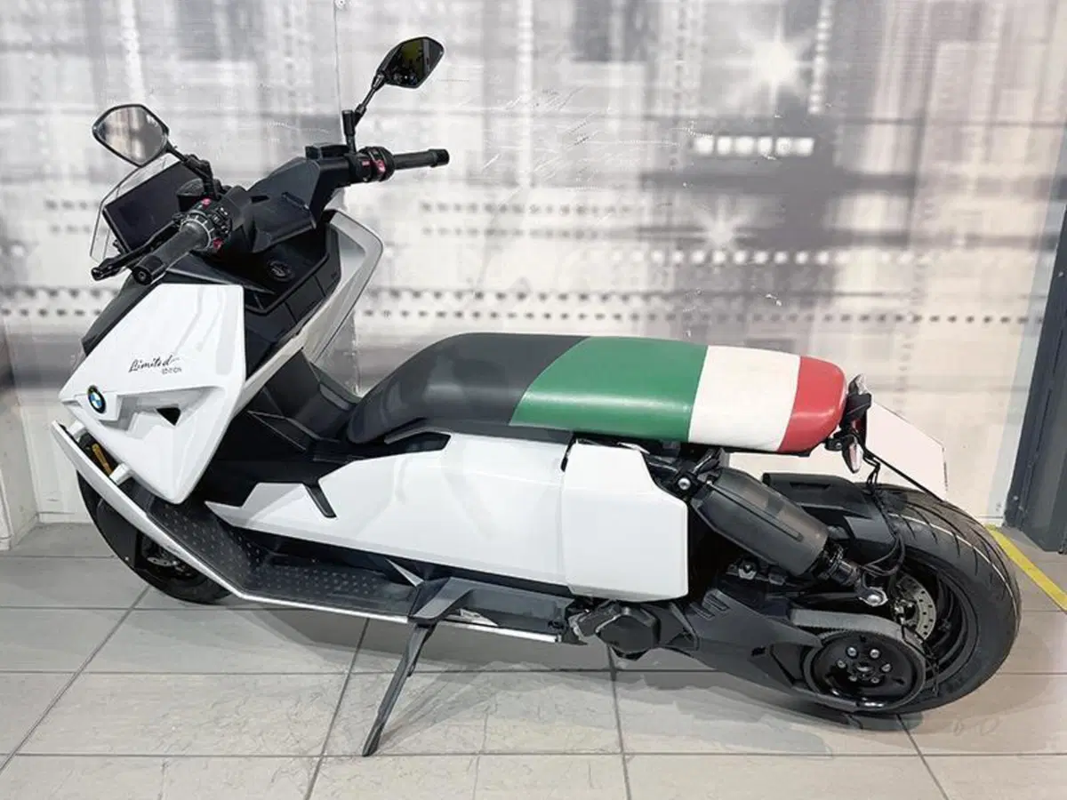 Bmw CE 04 (2021 - 25) (2)